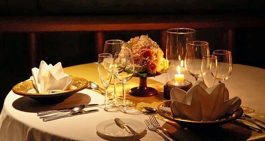 Candle Light Dining Mumbai Image