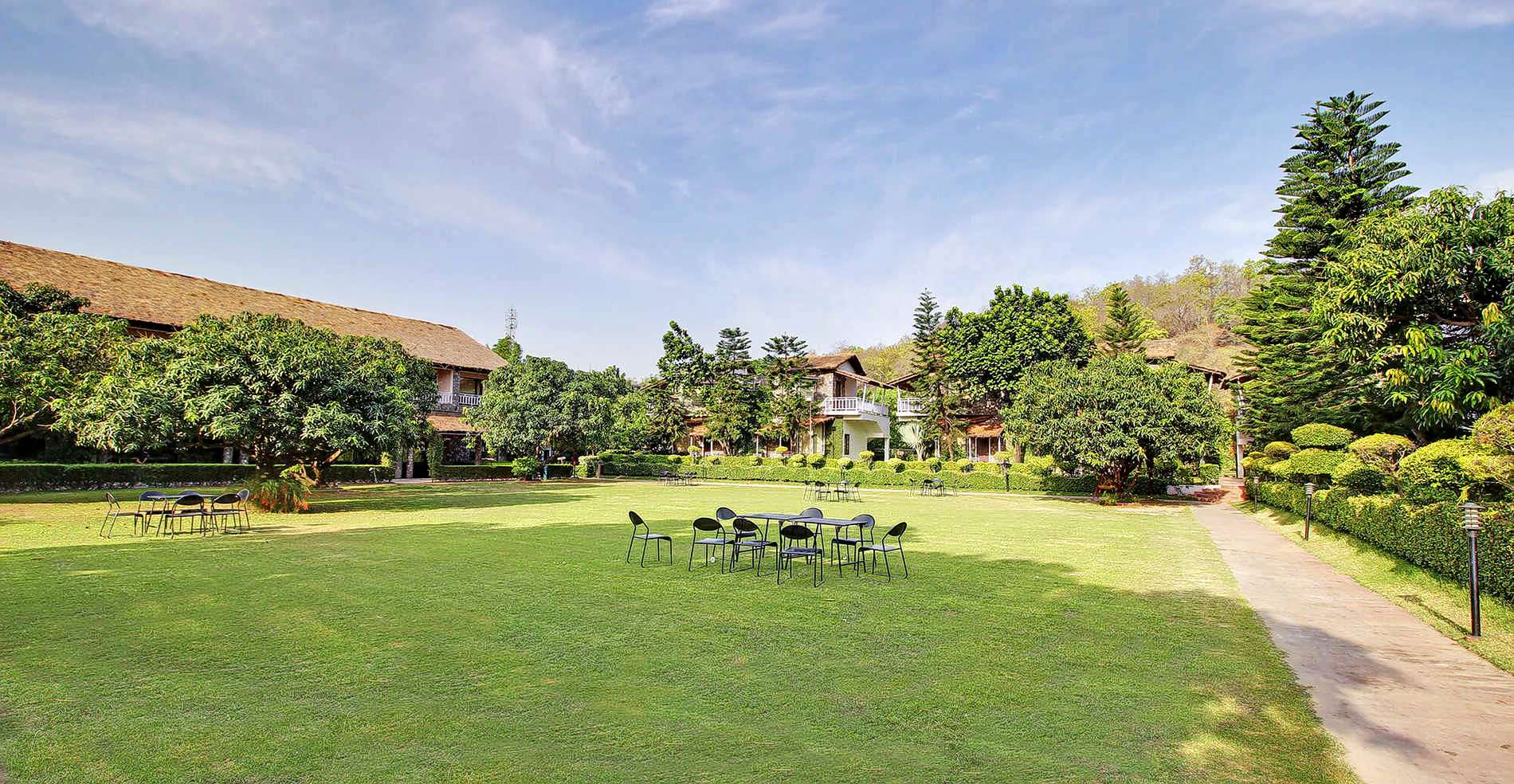 Wood Castle Spa & Resort Image