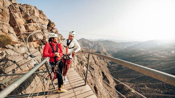 G1jztghirazj4zhvceip8lm092ra jais%204