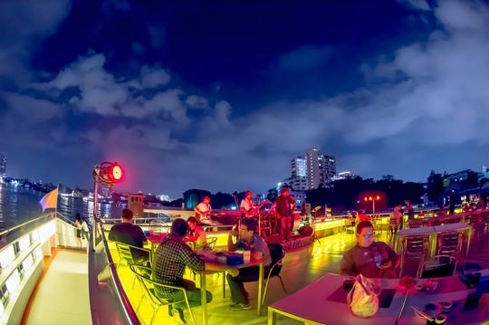 Grand Pearl Dinner Cruise Bangkok Image