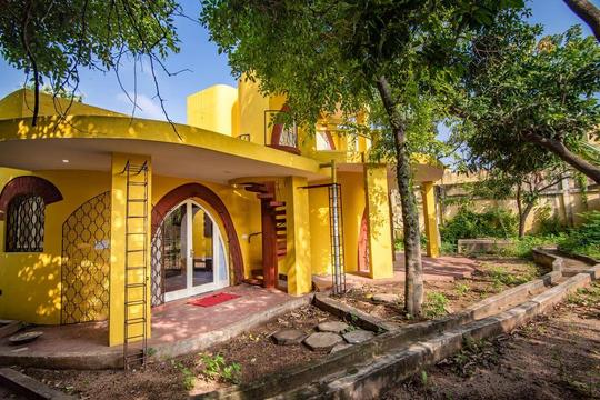 A Villa Retreat in the Heart of Pondicherry Image