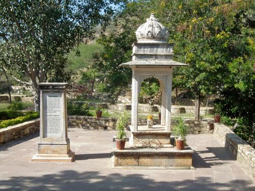 Nathdwara Eklingji and Haldighati Day Tour Image