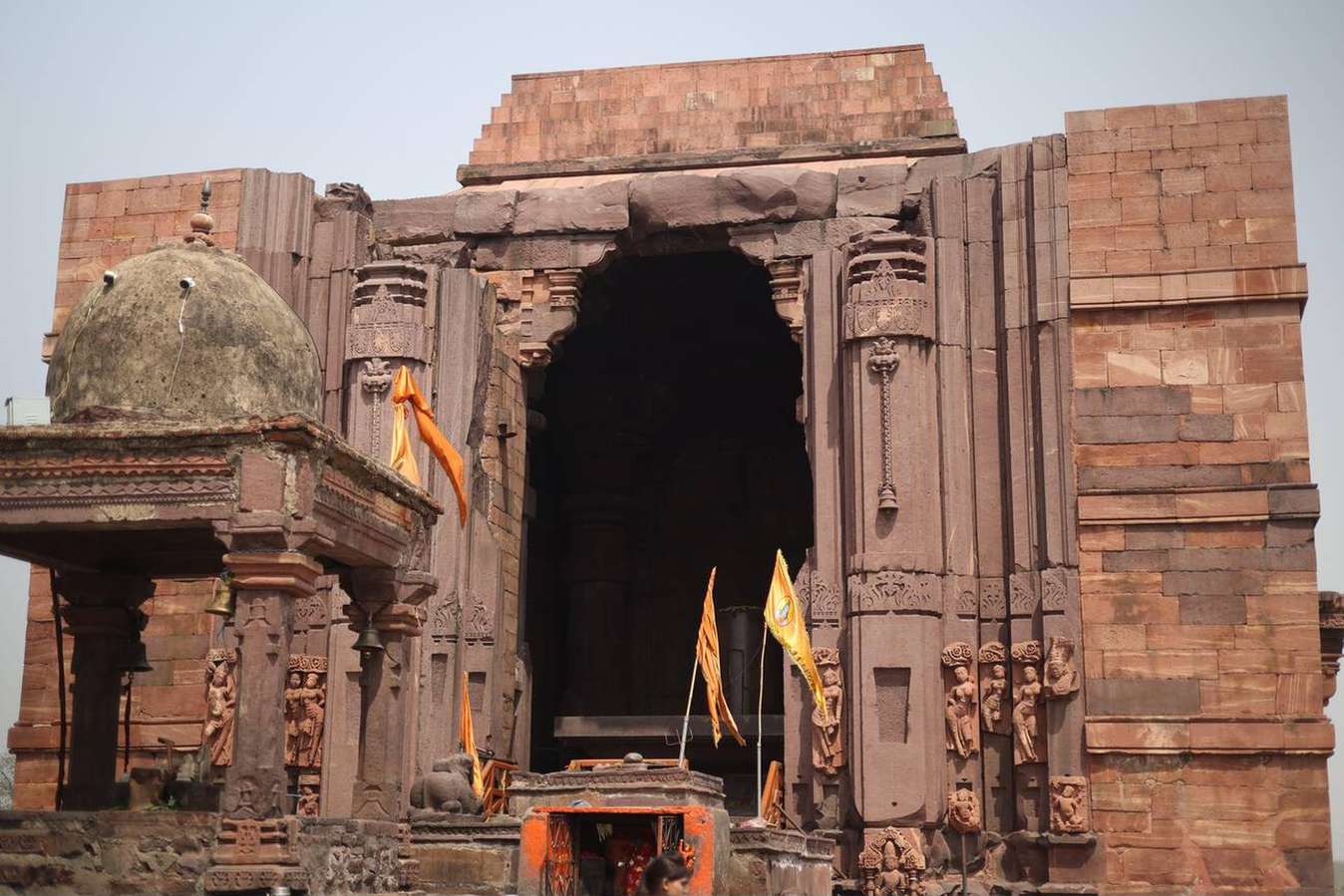  See Bhojeshwar Temple & Bhimbetka's heritage on 12-hour tour.