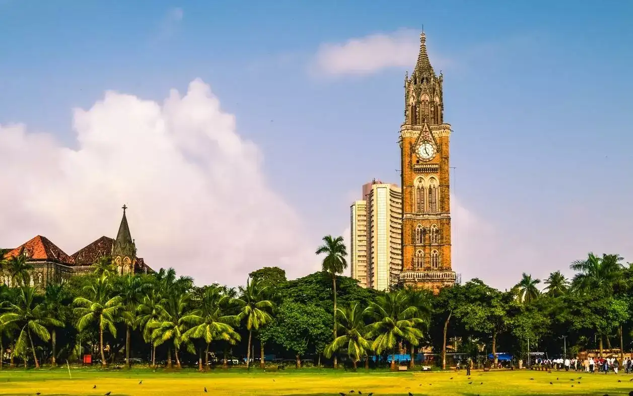 Explore Mumbai’s colonial charm on a guided heritage walk