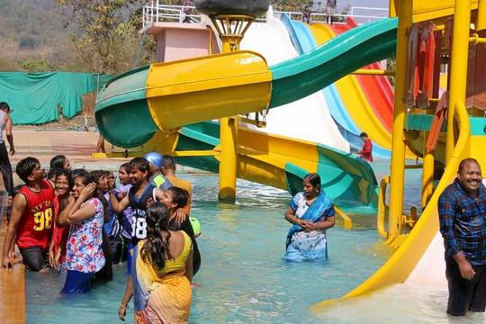 Day Out In Mumbai With Water Activities Image