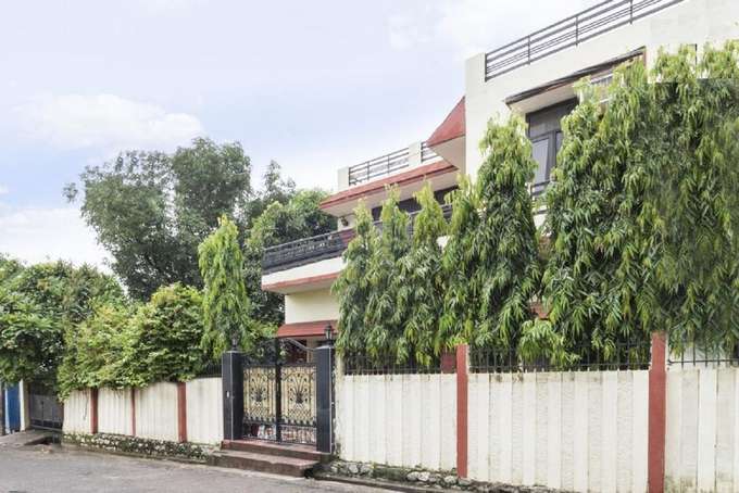 A Quite Hideaway with Mountain views in Rishikesh