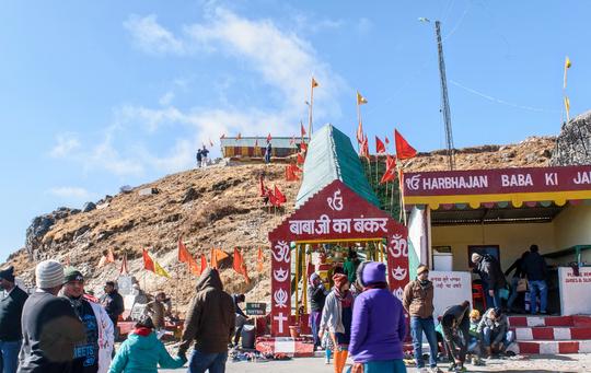 Explore South Sikkim | FREE Ropeway Adventure Image