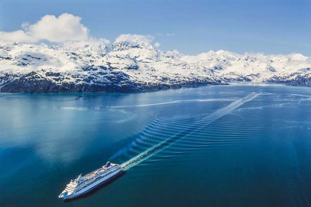 Capture stunning view of glaciers from Prince William sound cruise