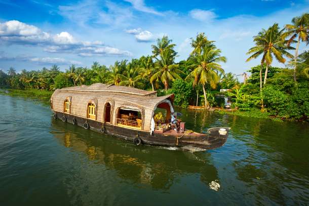 Houseboat experience in Kerala