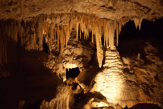 Ngilgi Cave Ancient Lands Experience