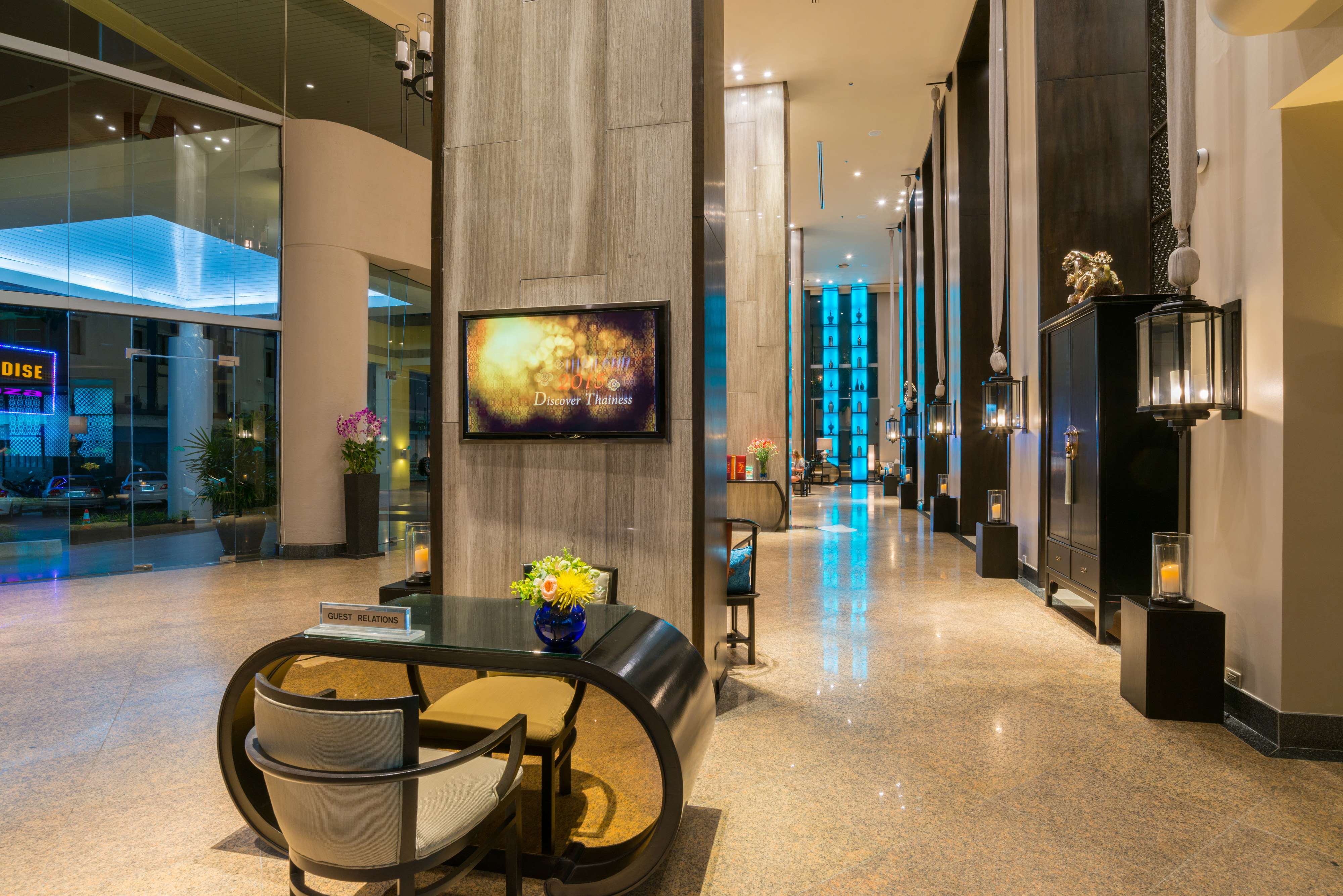 The Royal Paradise Hotel & Spa - Lobby