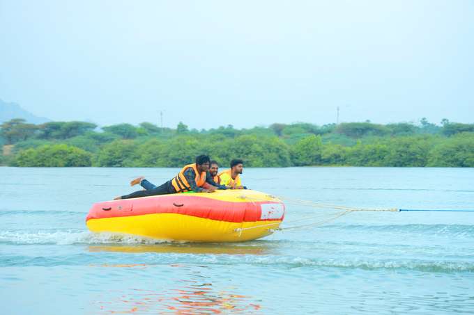 Enjoy liding tube ride in Kanyakumari