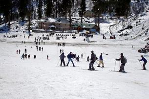 Gtgdo09egc7xfgocbif6j1sxzpkp 1523597925 skiing manali