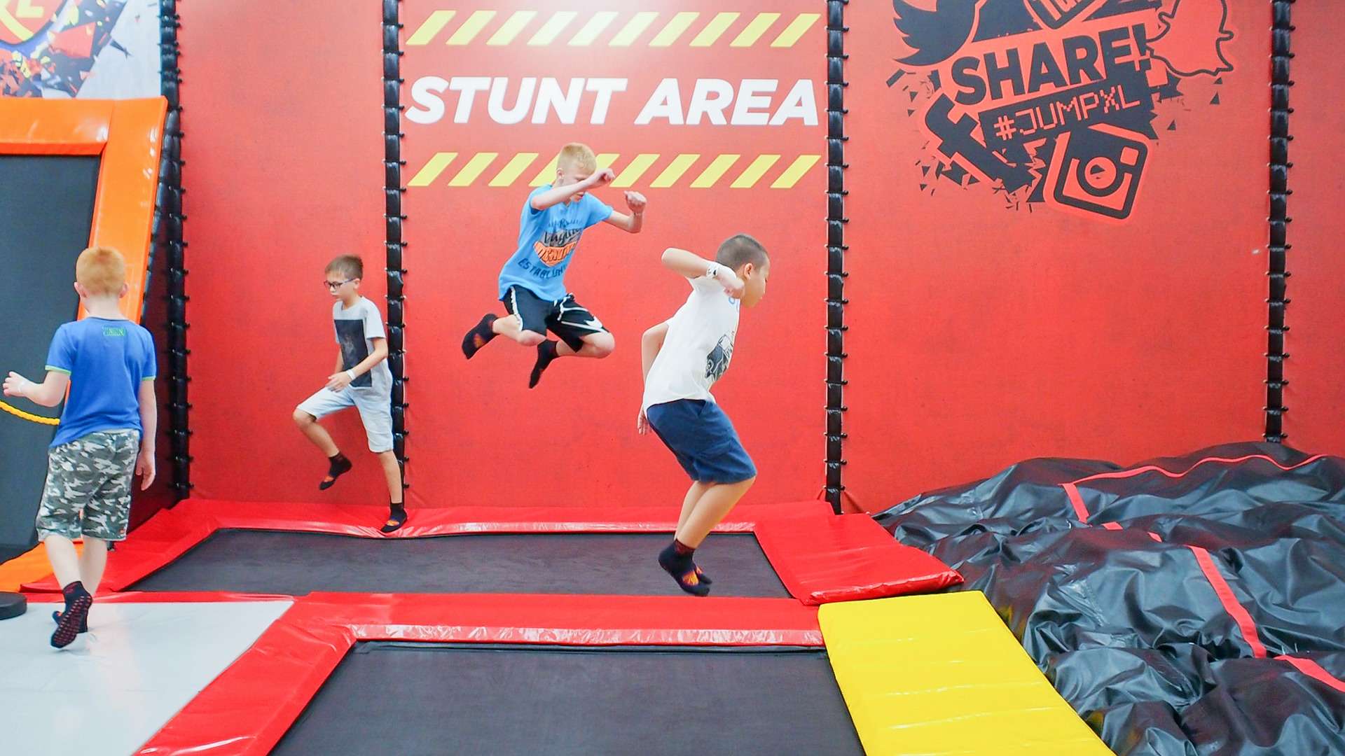 Harbor Land Pattaya Tickets Image