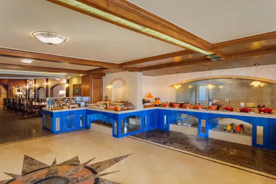 Ramada By Wyndham Image