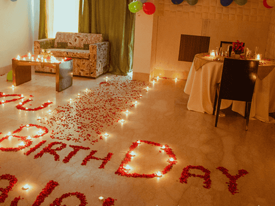 Candlelight Dinner With Private Movie Screening in New Delhi Image