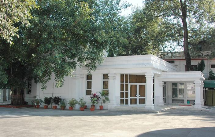 Swami Dayananda Ashram