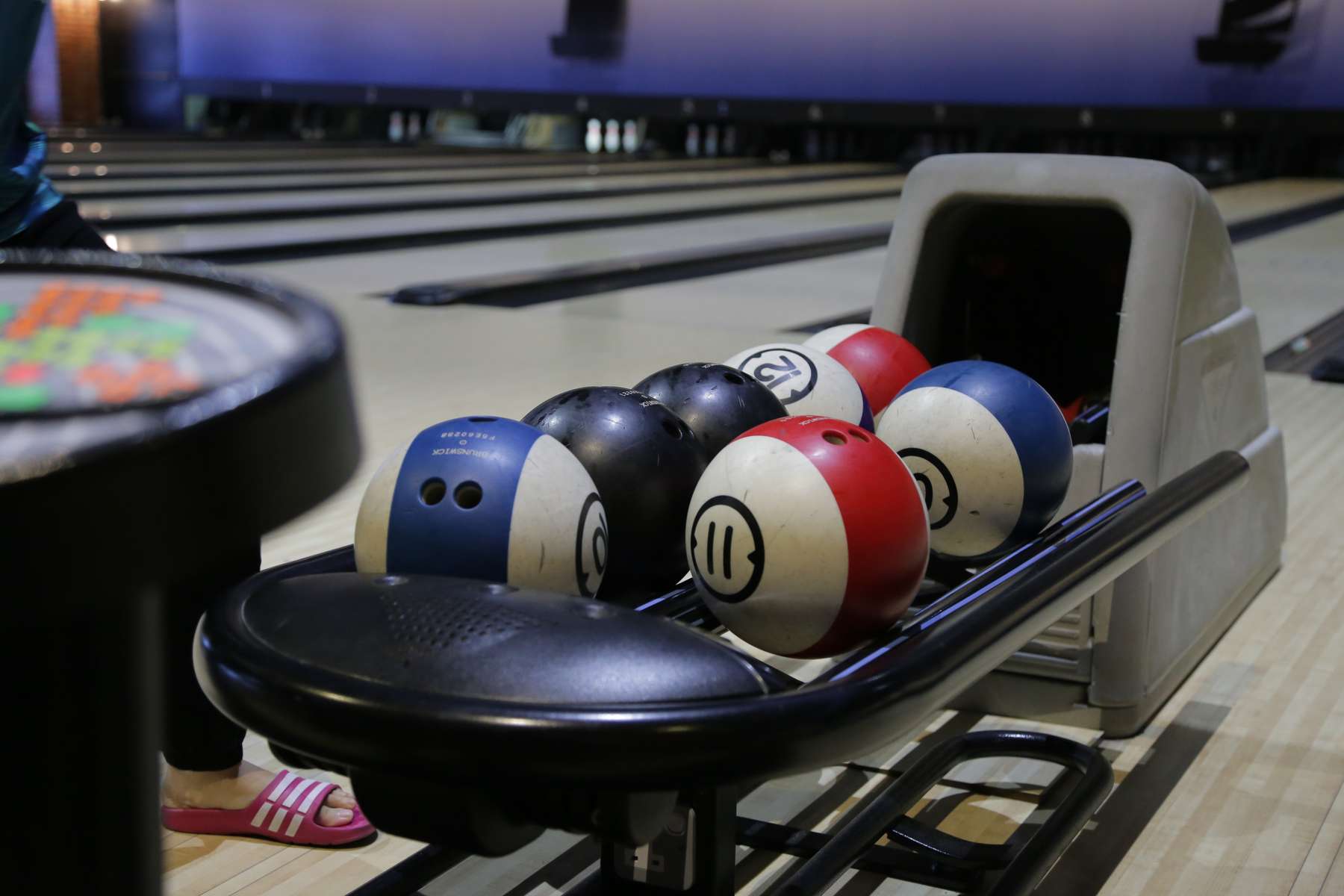 Bowling in Singapore Image