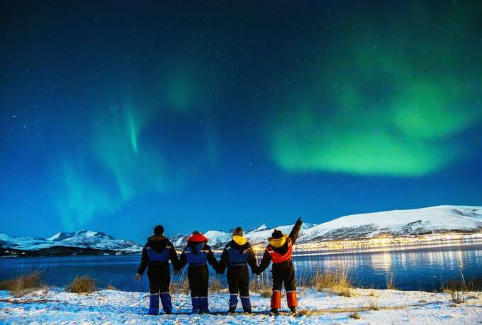 People enjoying Northern Lights
