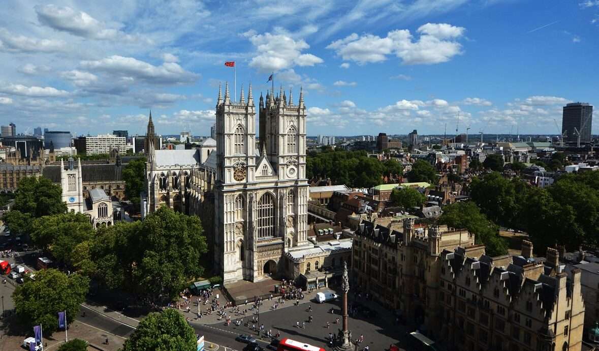 Visit Westminster Abbey- One of the most significant places of UK