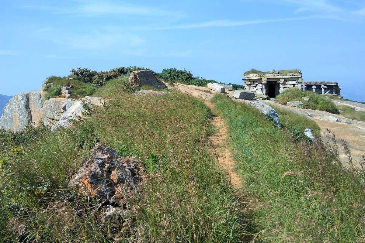 Skandagiri Trek Image