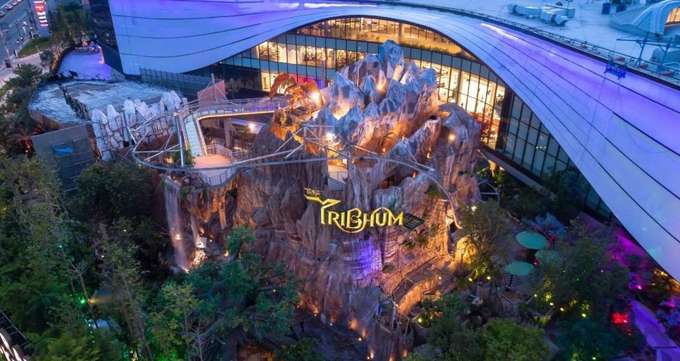 World's first 3D theme park.