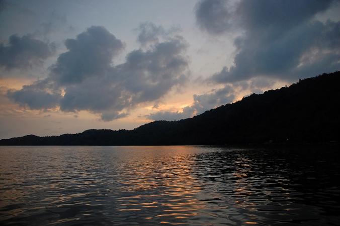 Gertak Sanggul Beach