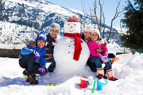 Family enjoying in Kashmir
