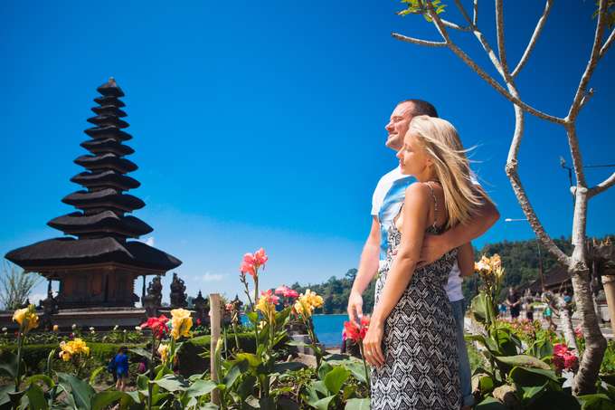 7 Days Singapore & Bali Honeymoon Package