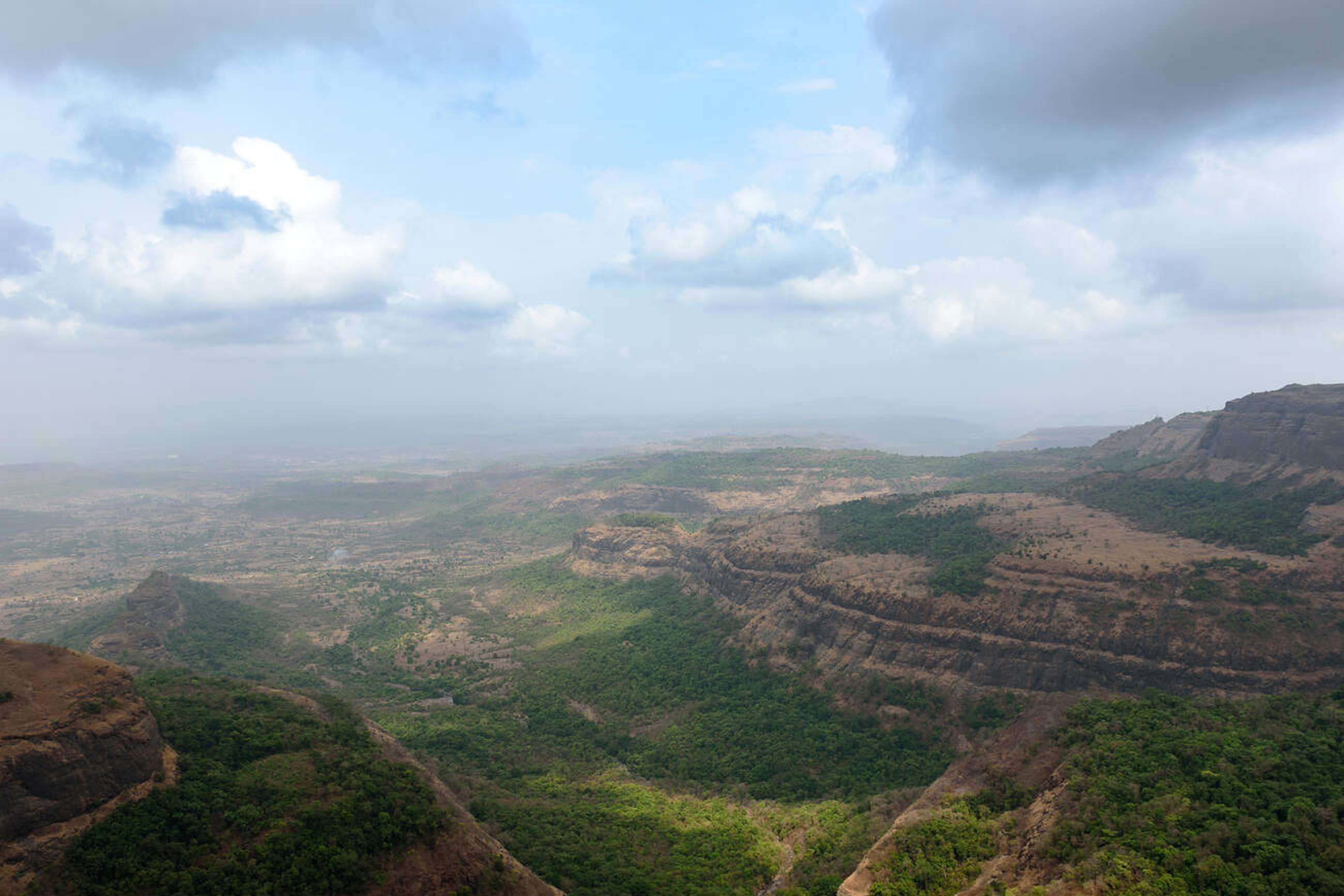 Experience the unmatched beauty of Lonavala on an 8-hour sightseeing tour