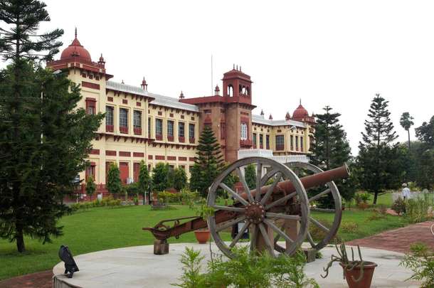 Explore Bihar Museum during your 8-hour sightseeing tour of Patna