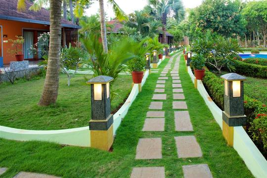 Poovar Island Resort Image