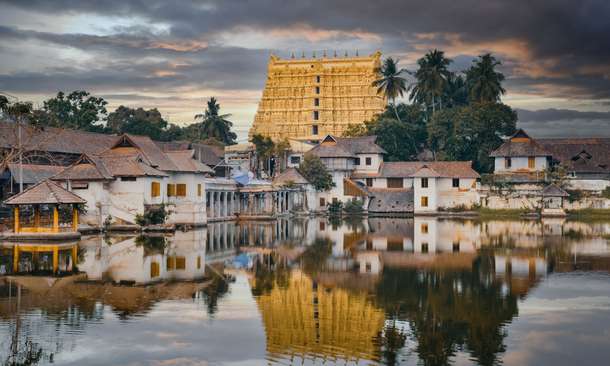 I7sxjxeq369uxyuu24ksus9znbz0 shutterstock 2427623819