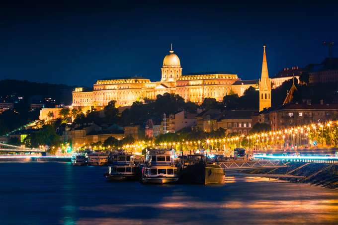 Embark on an amazing cruise ride over the Danube river