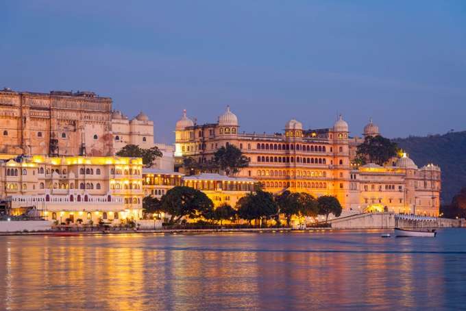 Evening view of the heritage city.