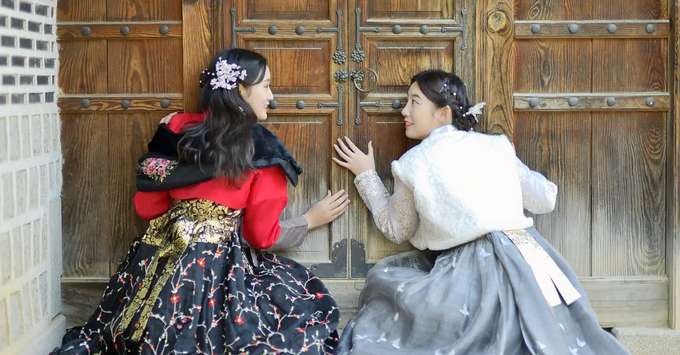 Hanbok Rental in Seoul Book