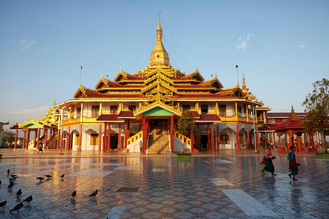 Phaung Daw Oo Pagoda