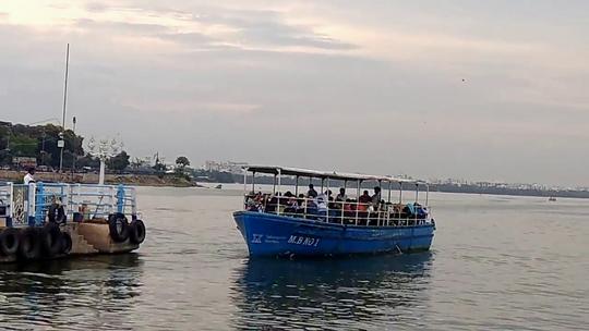 Hussain Sagar Boating Point Hyderabad Telangana Image