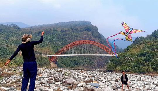 Camping In Cherrapunji Image