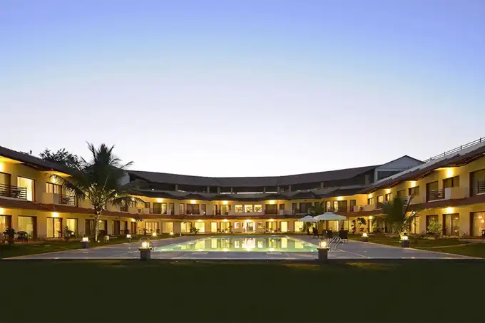 Front view of Resort 