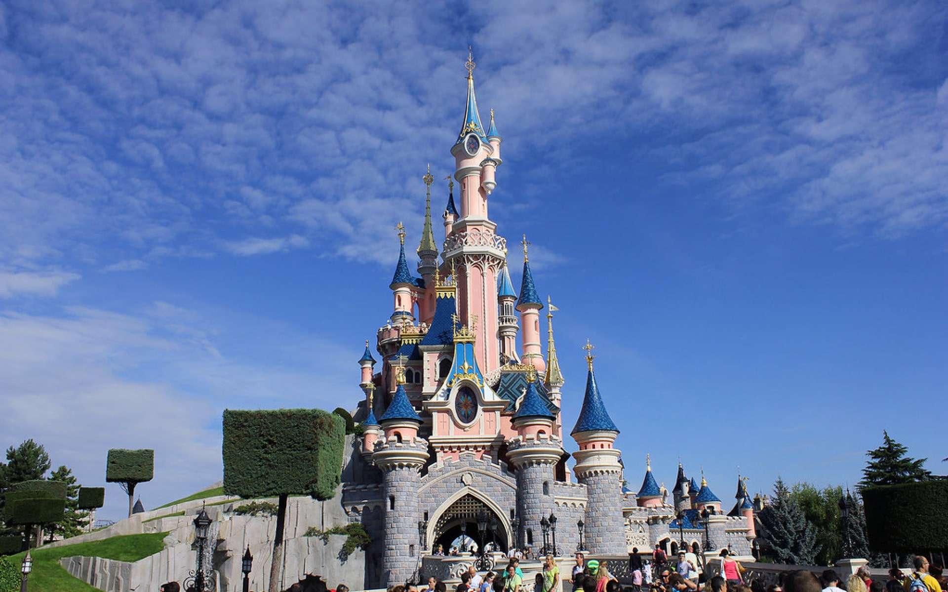 Paris Honeymoon Package From Chennai Image