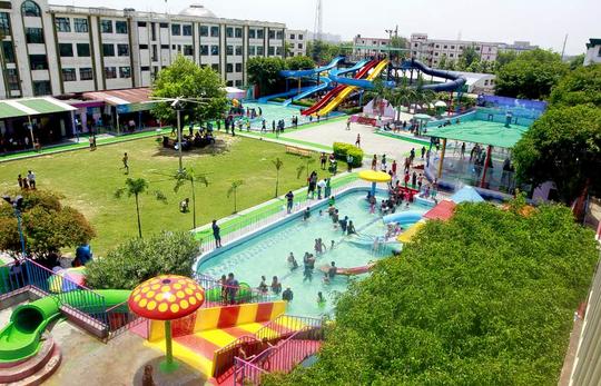 Drizzling Land Water Park Image