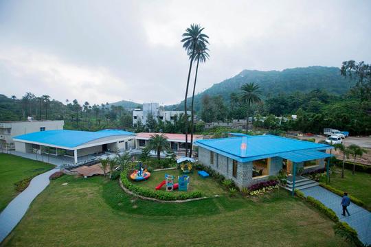 Hummingbird Resort Image