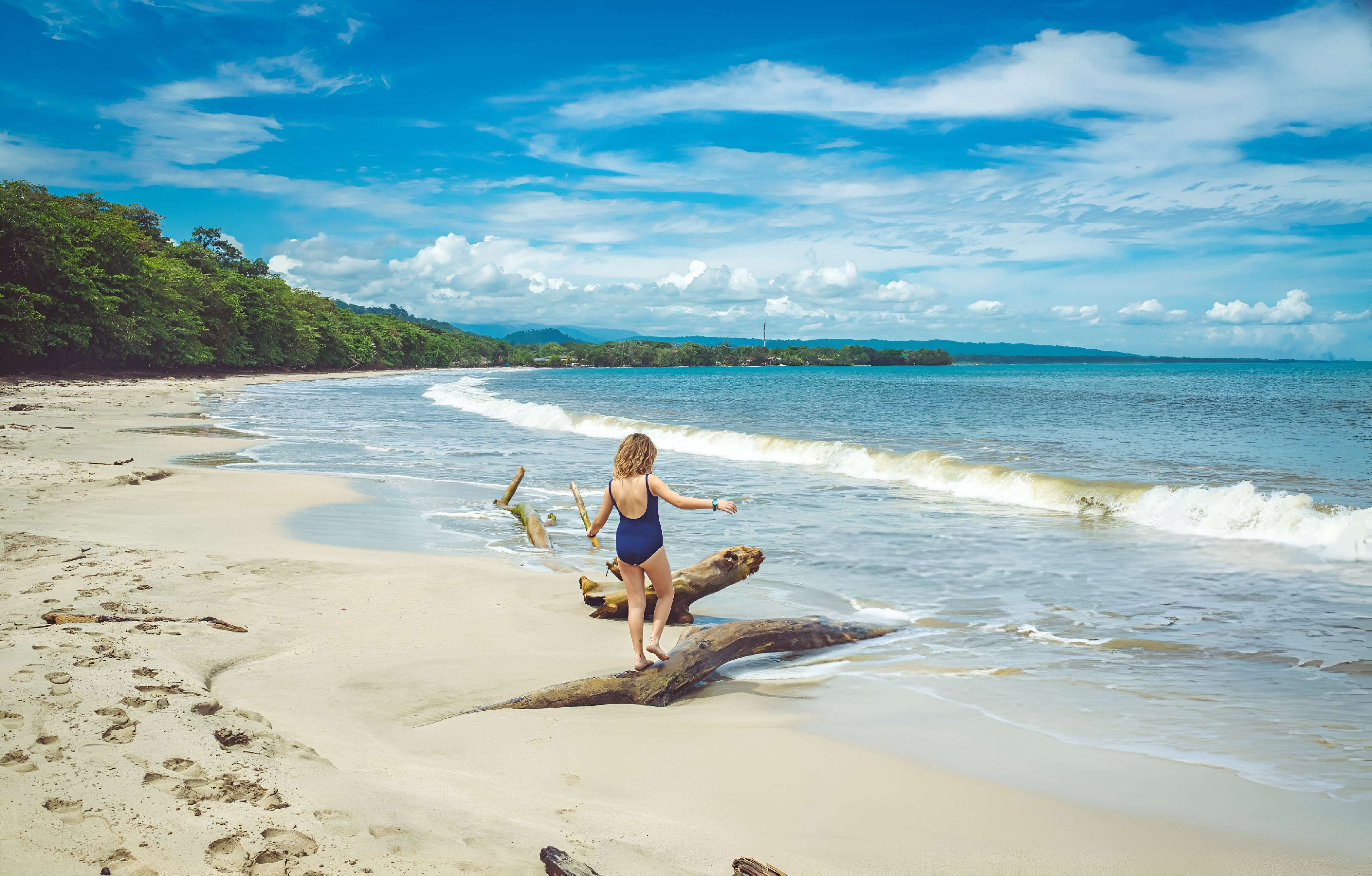 Experience Costa Rica’s breathtaking landscapes and diverse wildlife