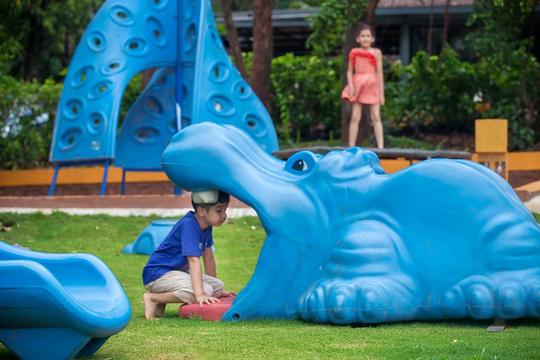 Residency Lake Resort Image