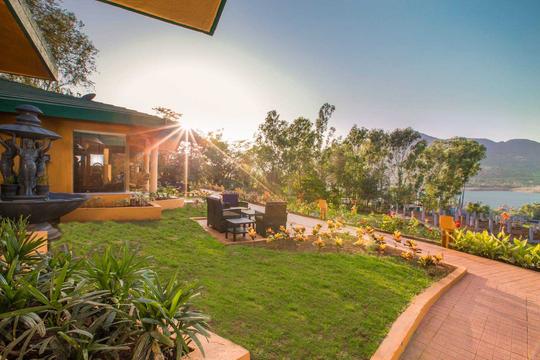 Residency Lake Resort Image