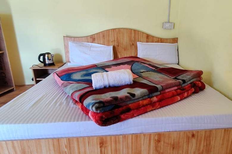 Tosh Valley Trek Image