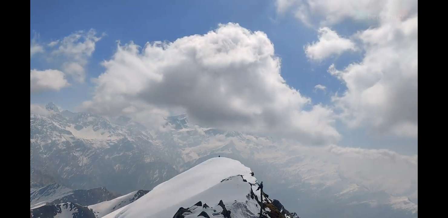 Pangarchulla Trek Image