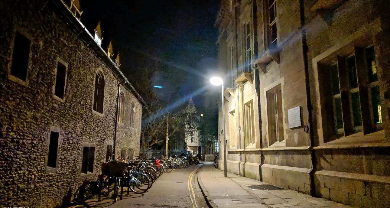 Cambridge Ghost Tour Book Now