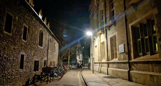 Cambridge Ghost Tour Book Now